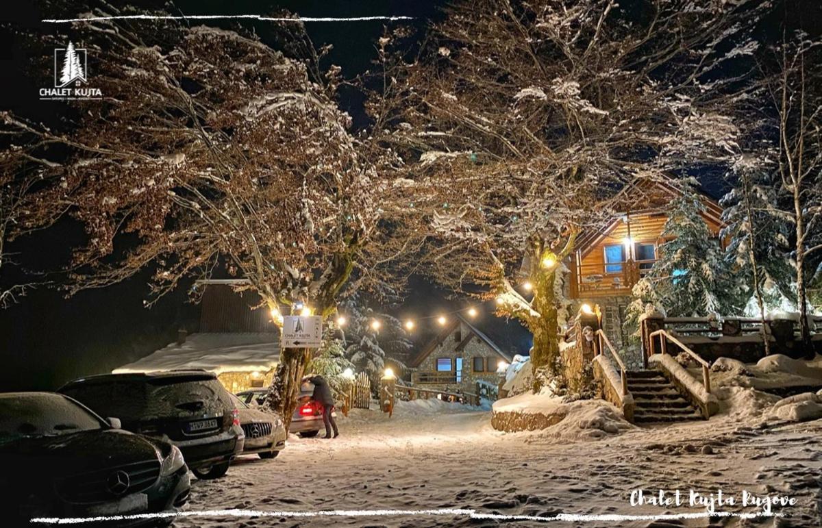 Chalet Kujta Печ Екстериор снимка